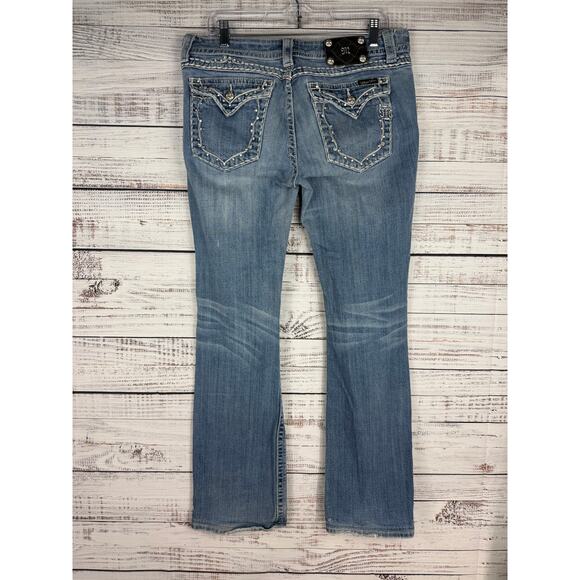 Miss Me Denim - Miss Me Bootcut Jeans Light Wash Mid Rise Y2K Stretch Bedazzled Rhinestones 33